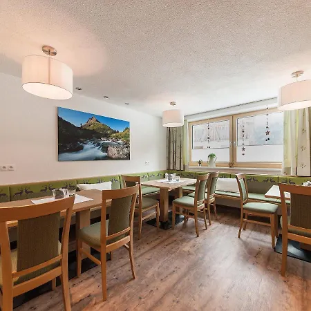 Eisenspitze By Interhome *